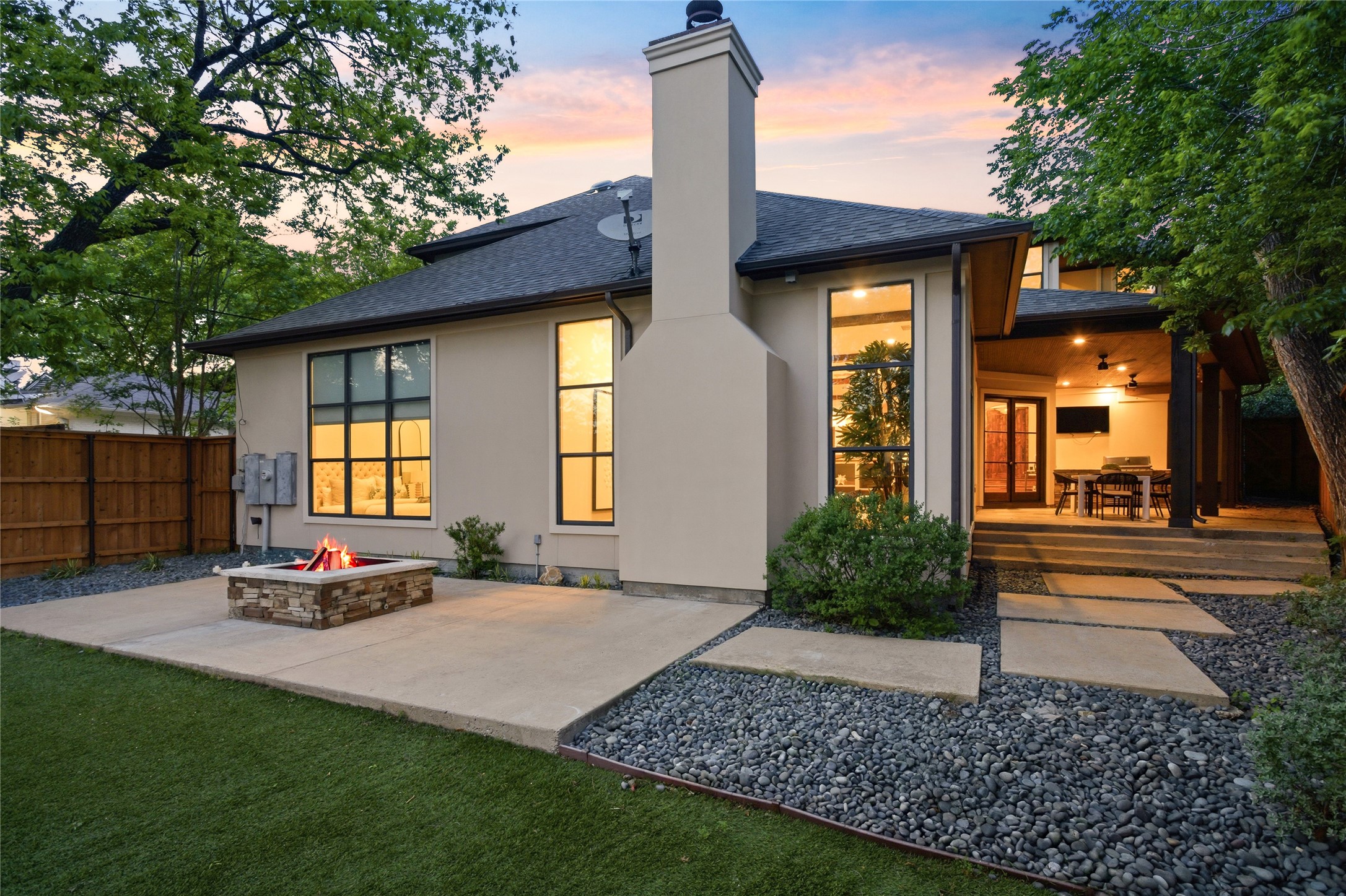7106 La Vista Drive Dallas TX 75214