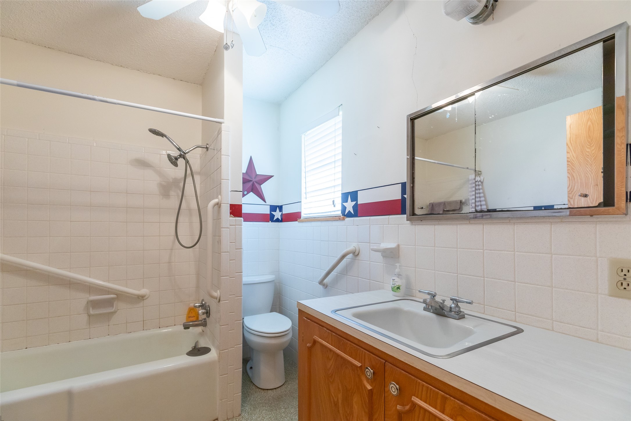 405 S Breustedt Street Weinert TX 76388