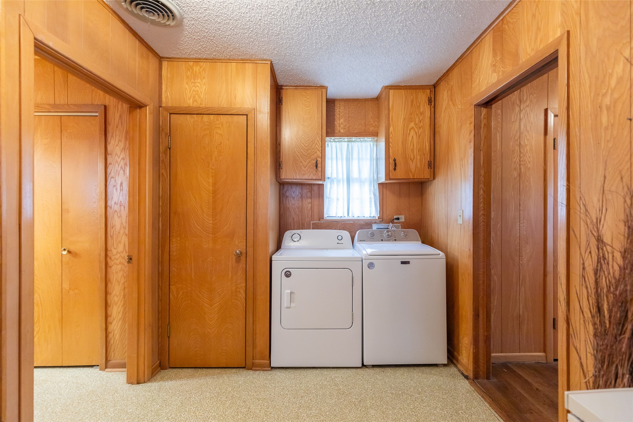 405 S Breustedt Street Weinert TX 76388