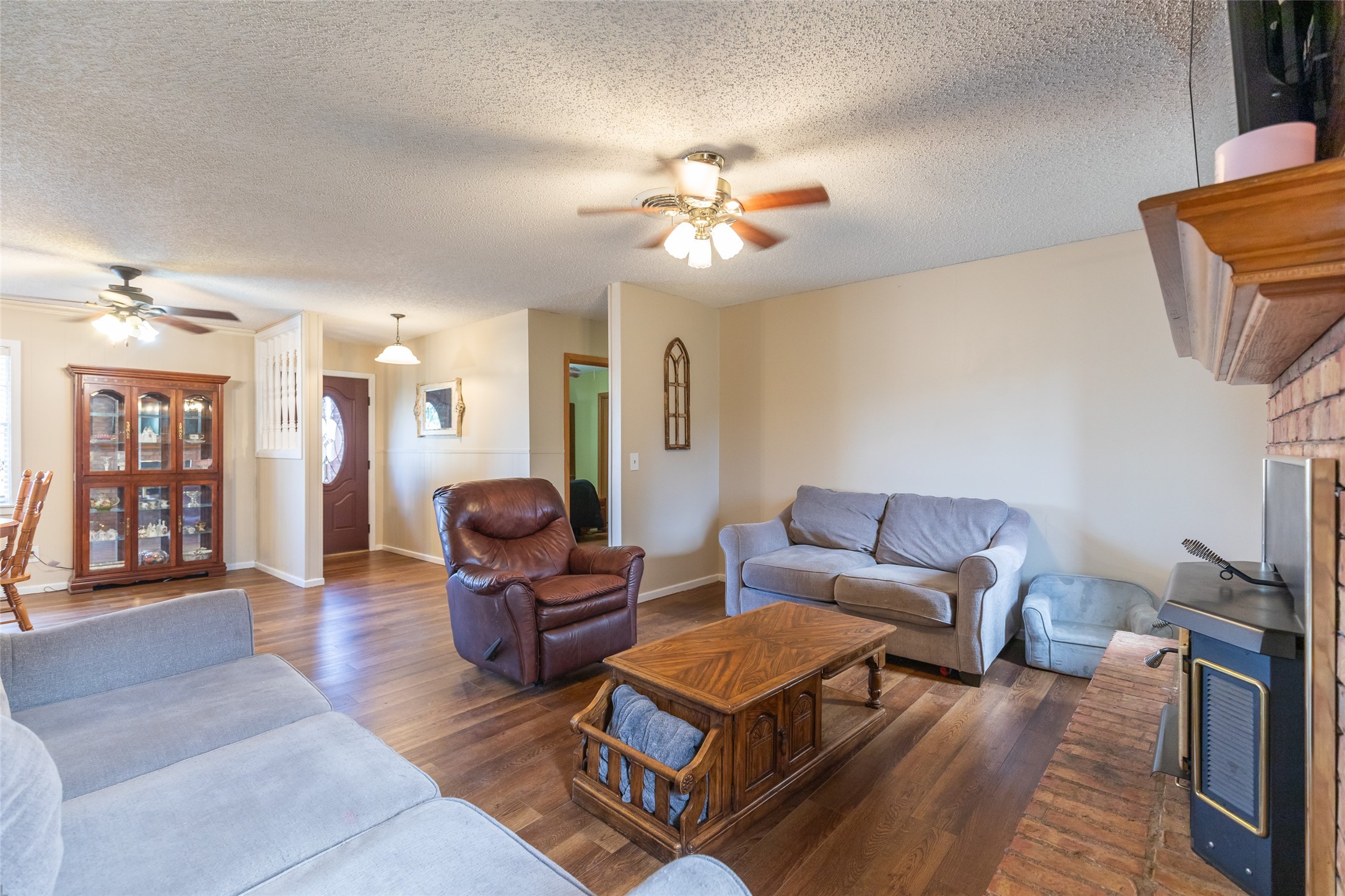 405 S Breustedt Street Weinert TX 76388