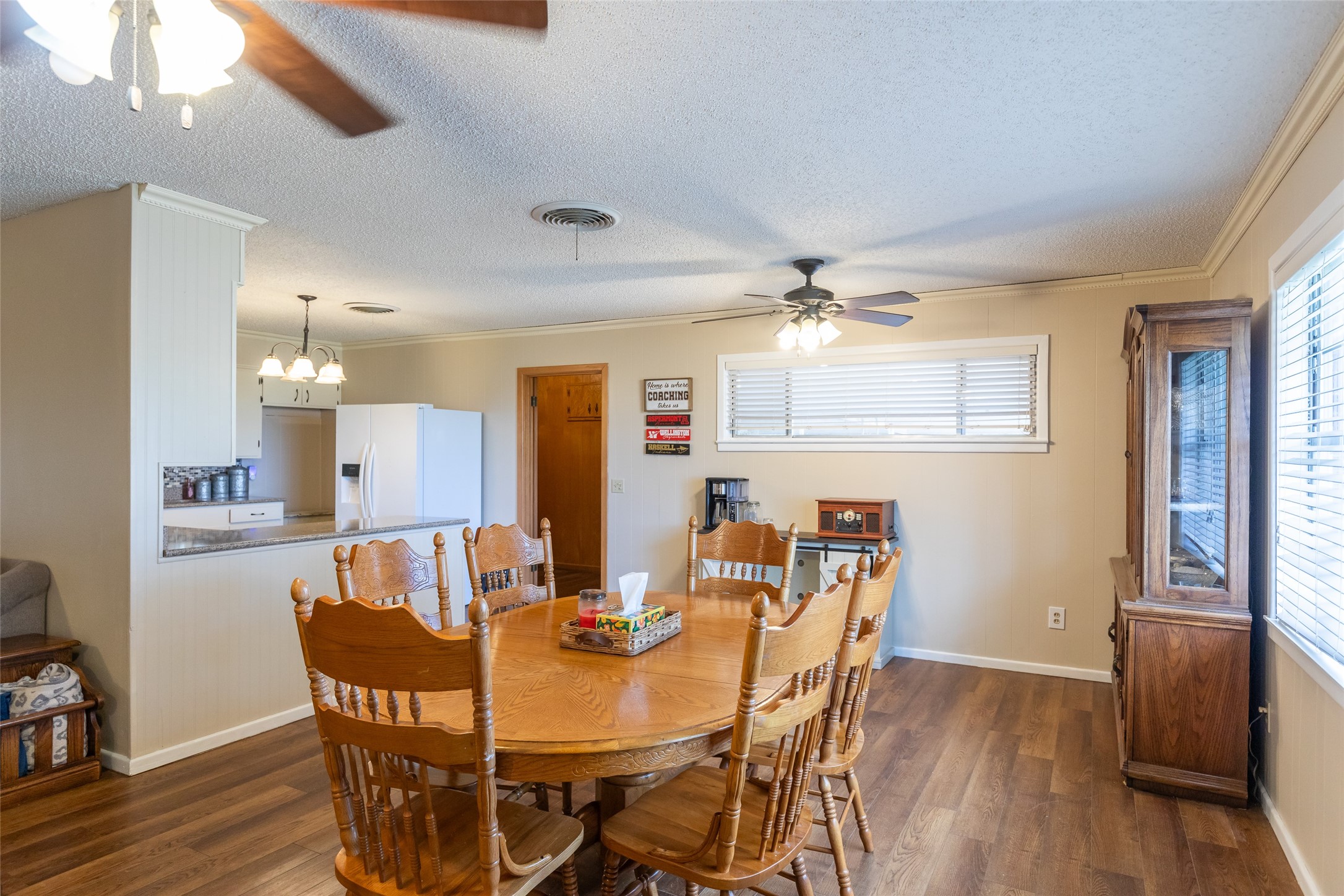 405 S Breustedt Street Weinert TX 76388