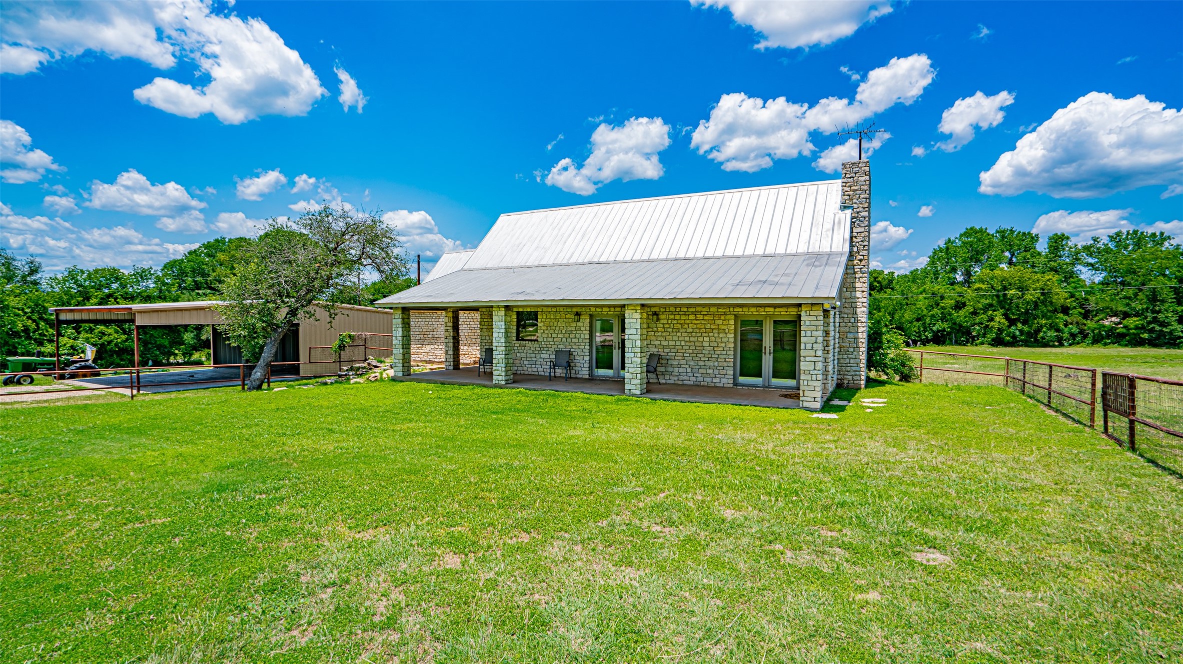 1330 County Road 306 Rainbow TX 76077