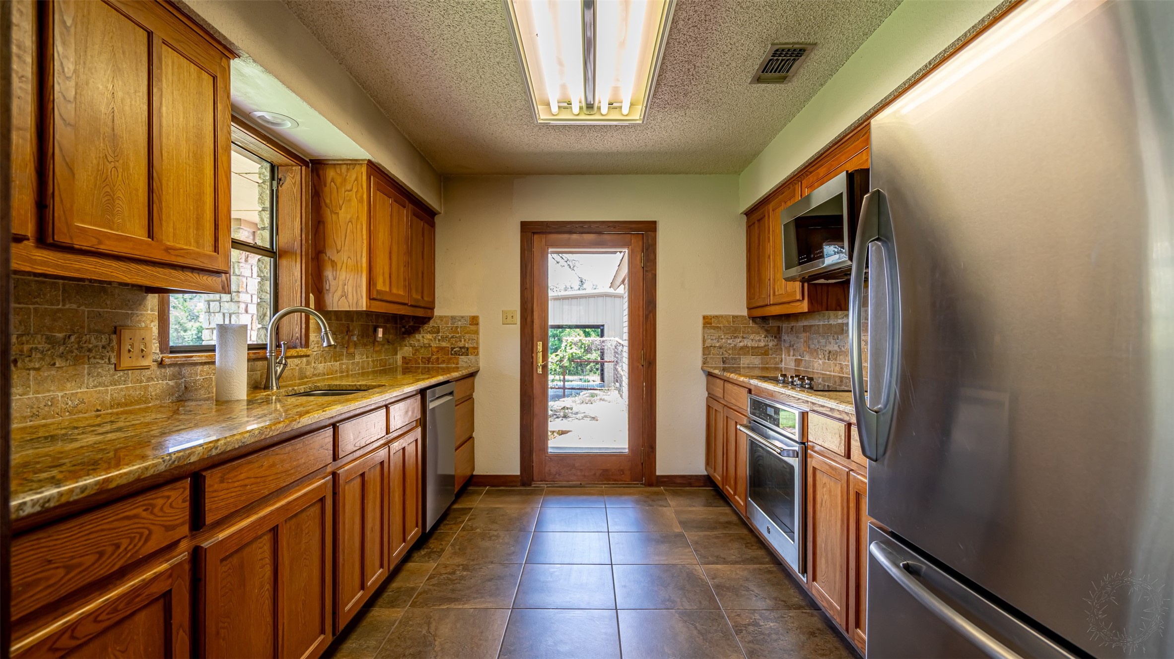 1330 County Road 306 Rainbow TX 76077