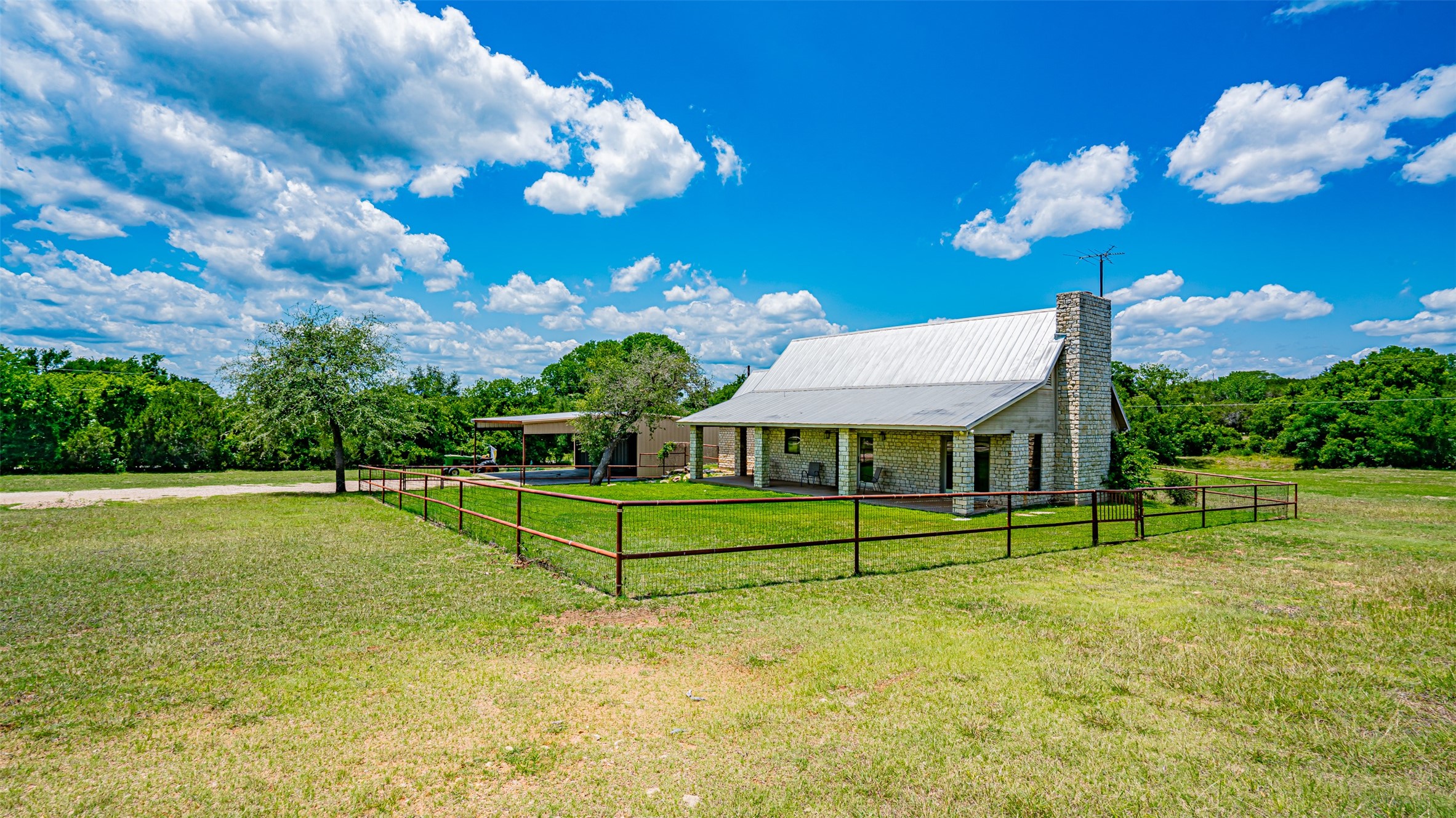 1330 County Road 306 Rainbow TX 76077