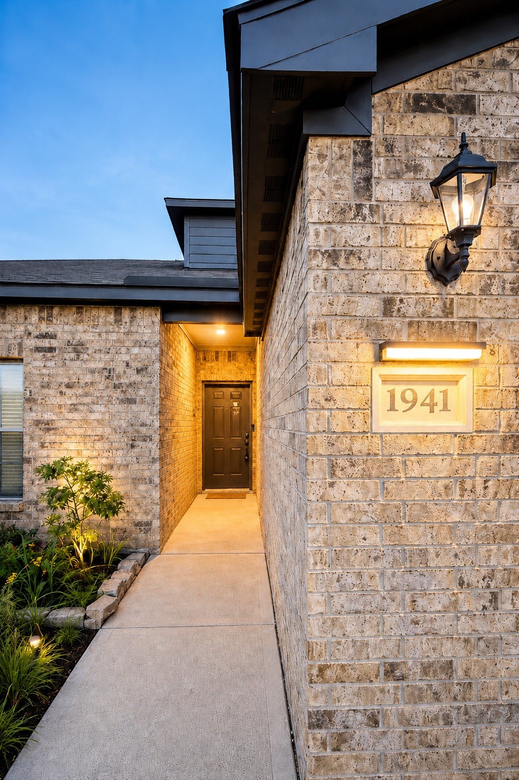 1941 Madison Drive Seagoville TX 75159
