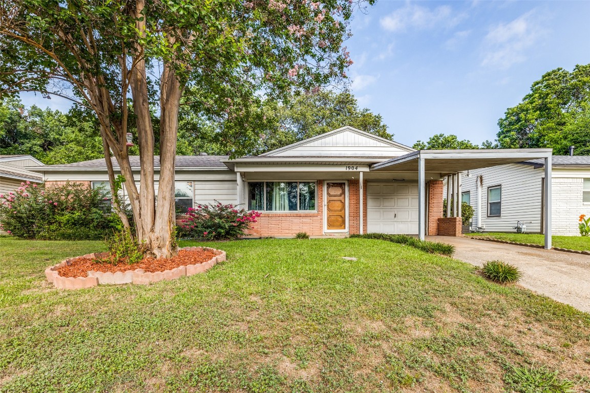 1904 Southridge Drive Arlington TX 76010