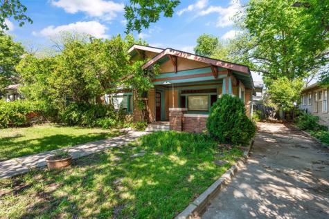 2837 Travis Avenue Fort Worth TX 76110