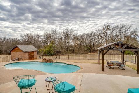 3303 Farm Land Court Granbury TX 76048
