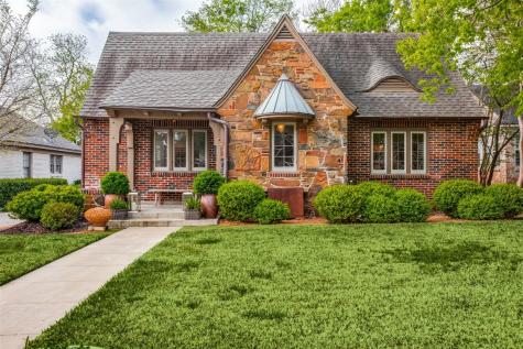 5446 Merrimac Avenue Dallas TX 75206