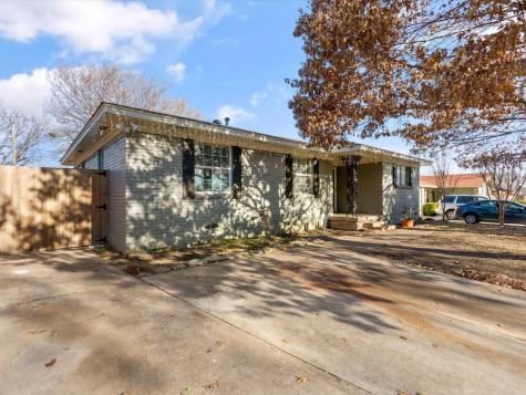 4537 Black Rock Drive Dallas TX 75211