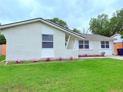 522 Milky Way Garland TX 75040