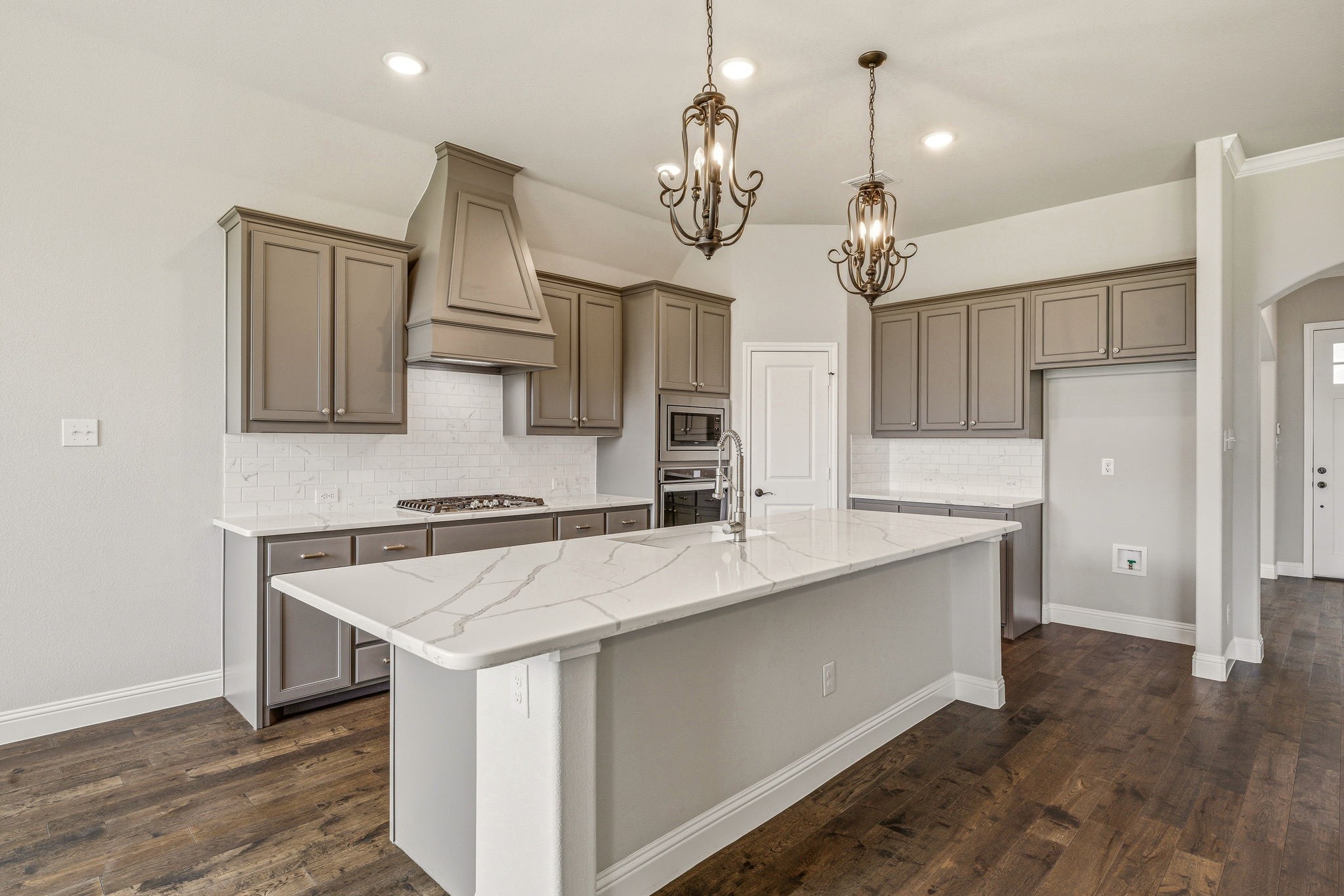 1038 Mickelson Drive Granbury TX 76048
