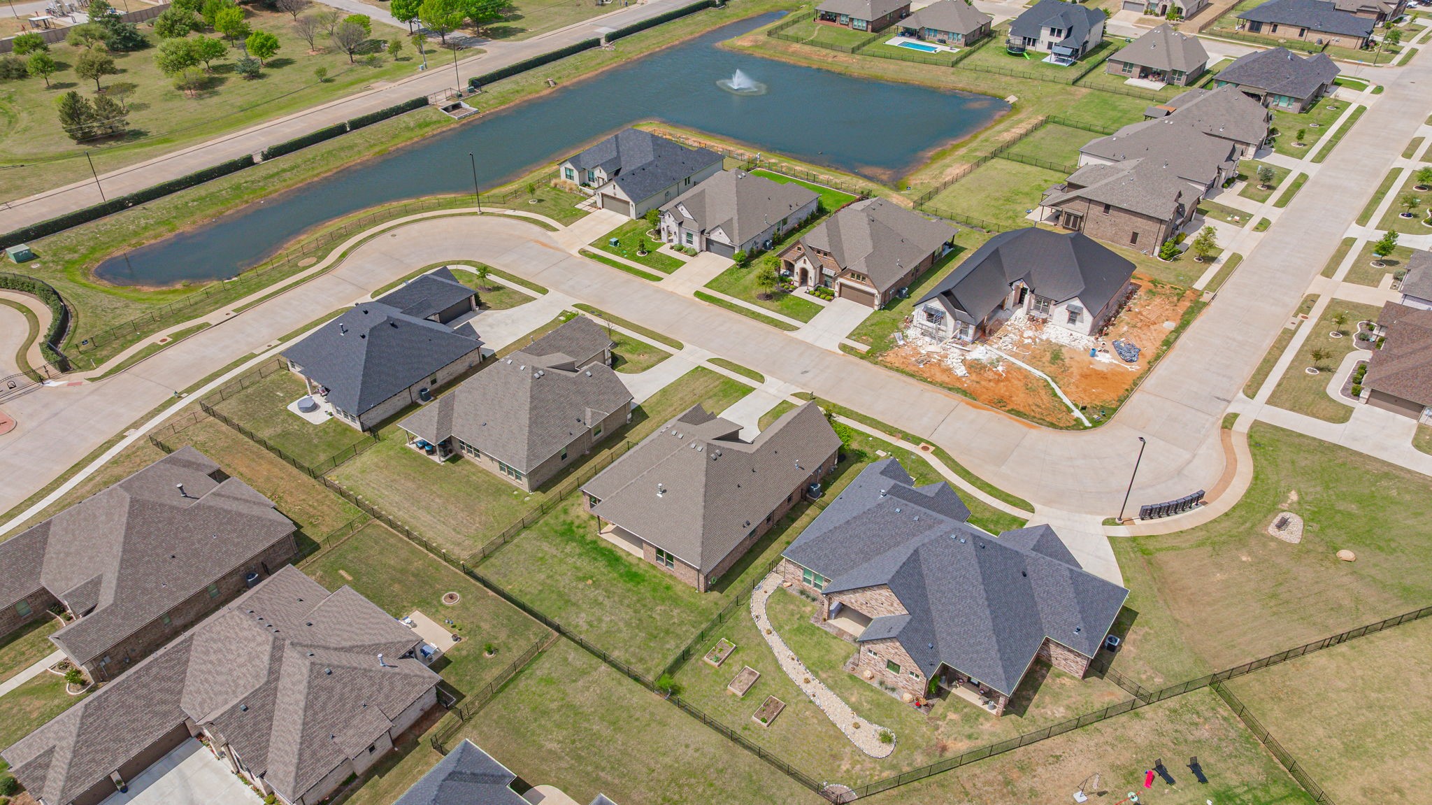 1038 Mickelson Drive Granbury TX 76048