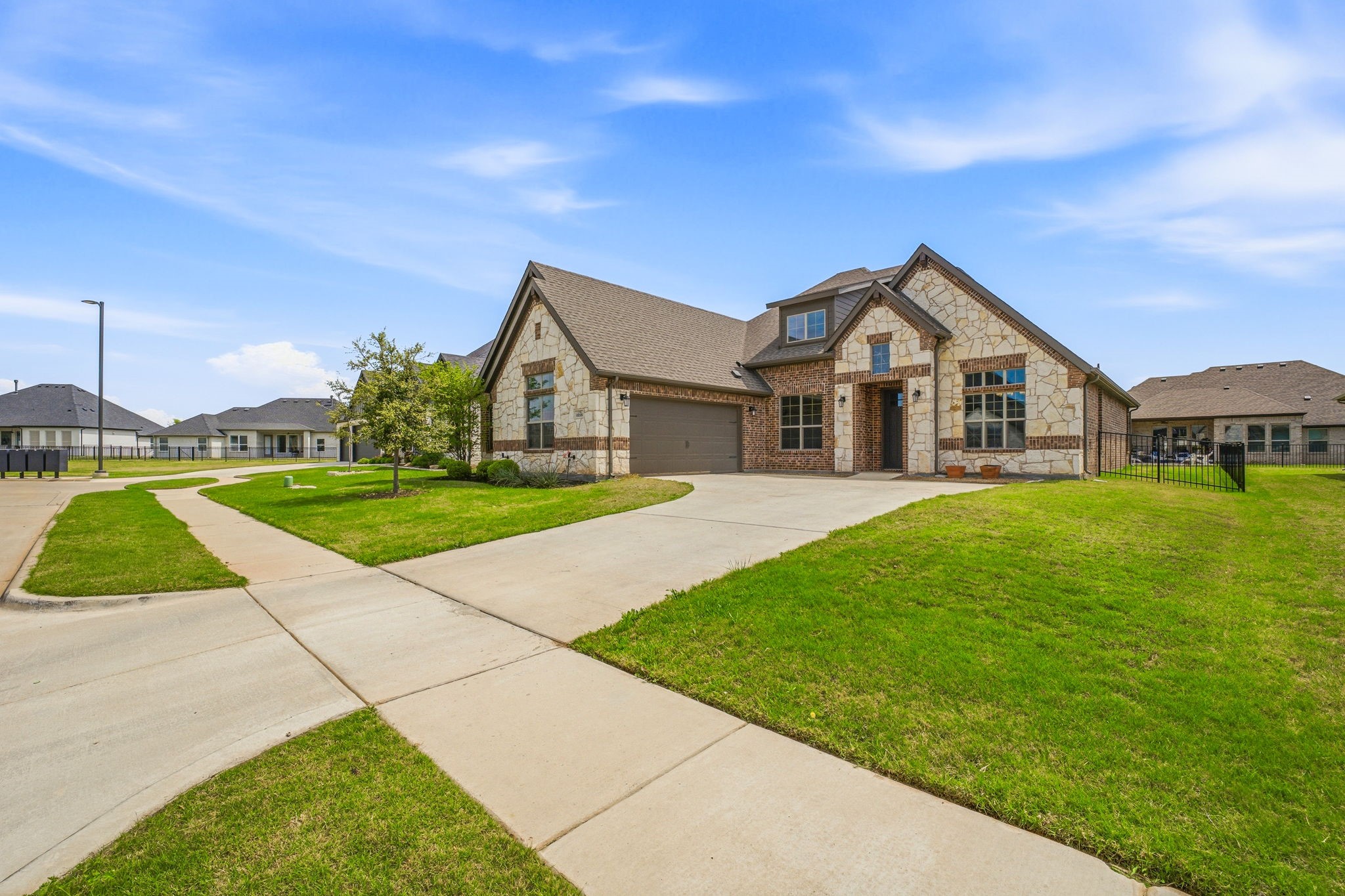1038 Mickelson Drive Granbury TX 76048