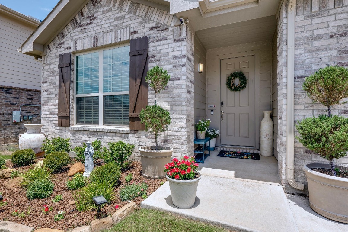 5705 Del Rey Drive Denton TX 76208