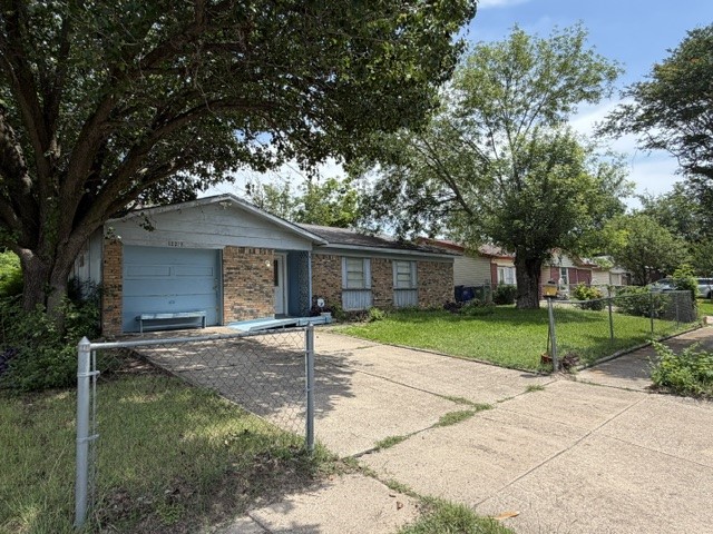 12219 Knight Drive Balch Springs TX 75180
