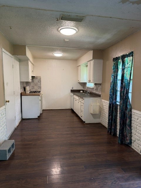 12219 Knight Drive Balch Springs TX 75180