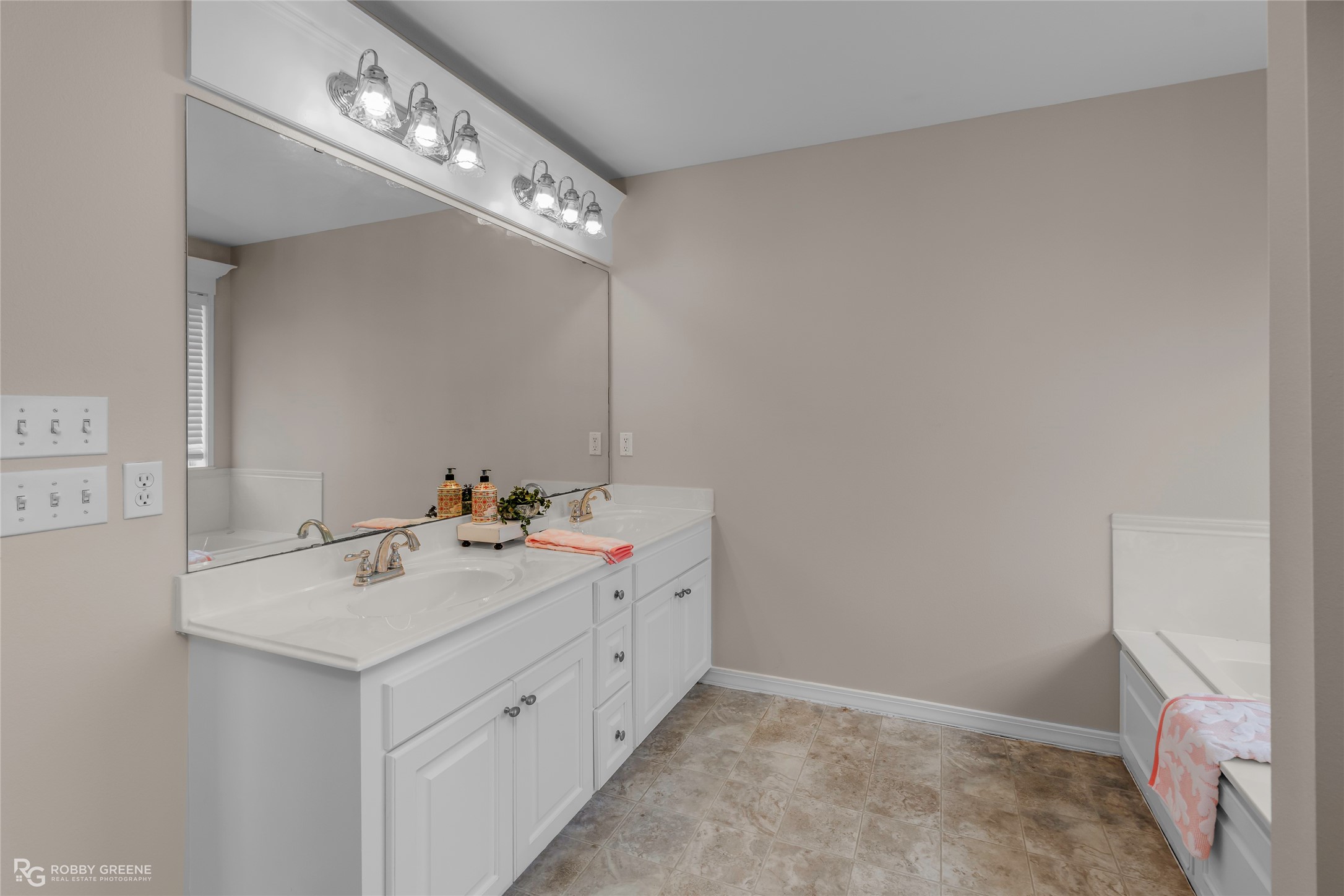 129 Wilburn Road Stonewall LA 71078