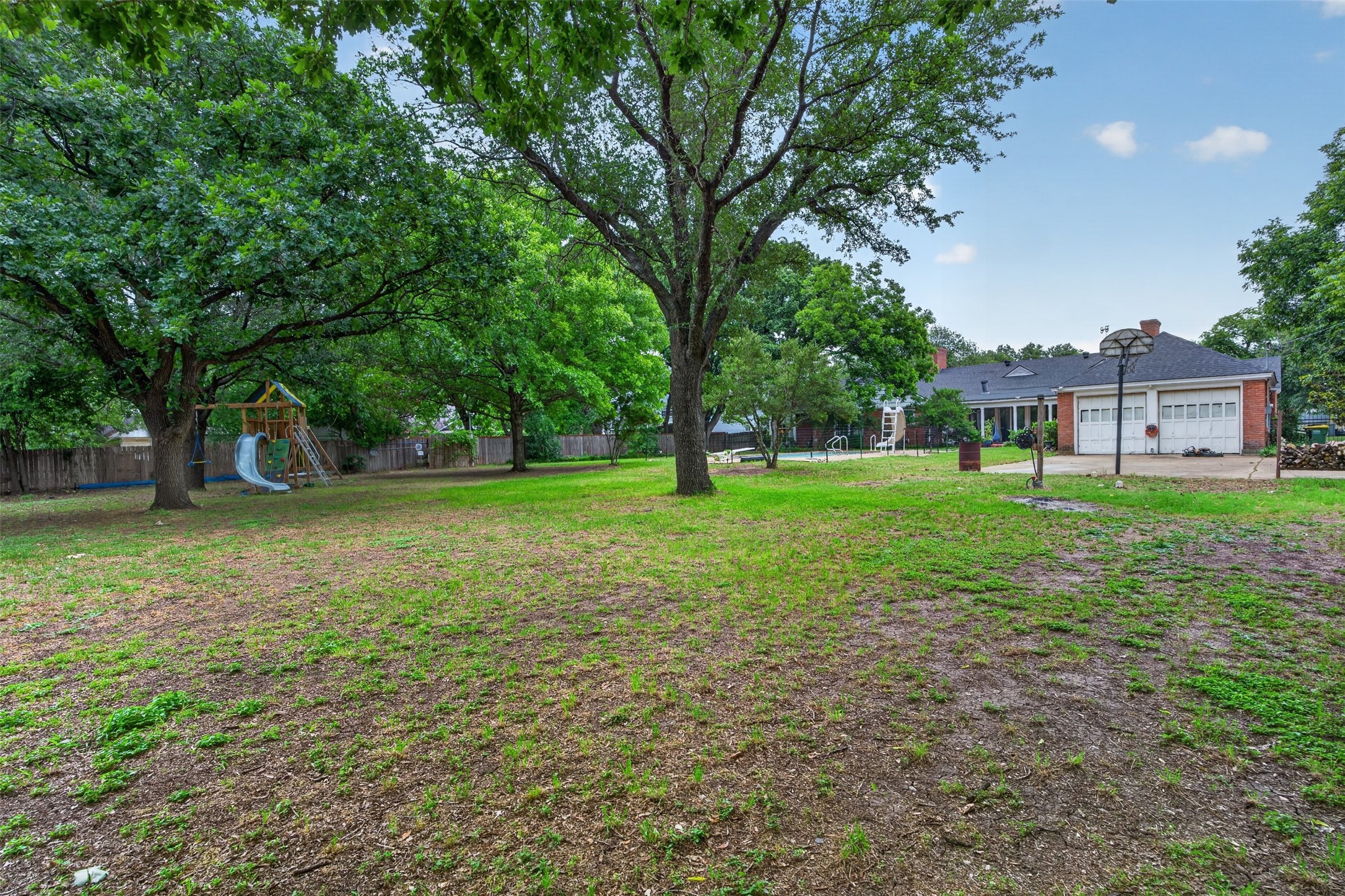437 Craig Street Hillsboro TX 76645