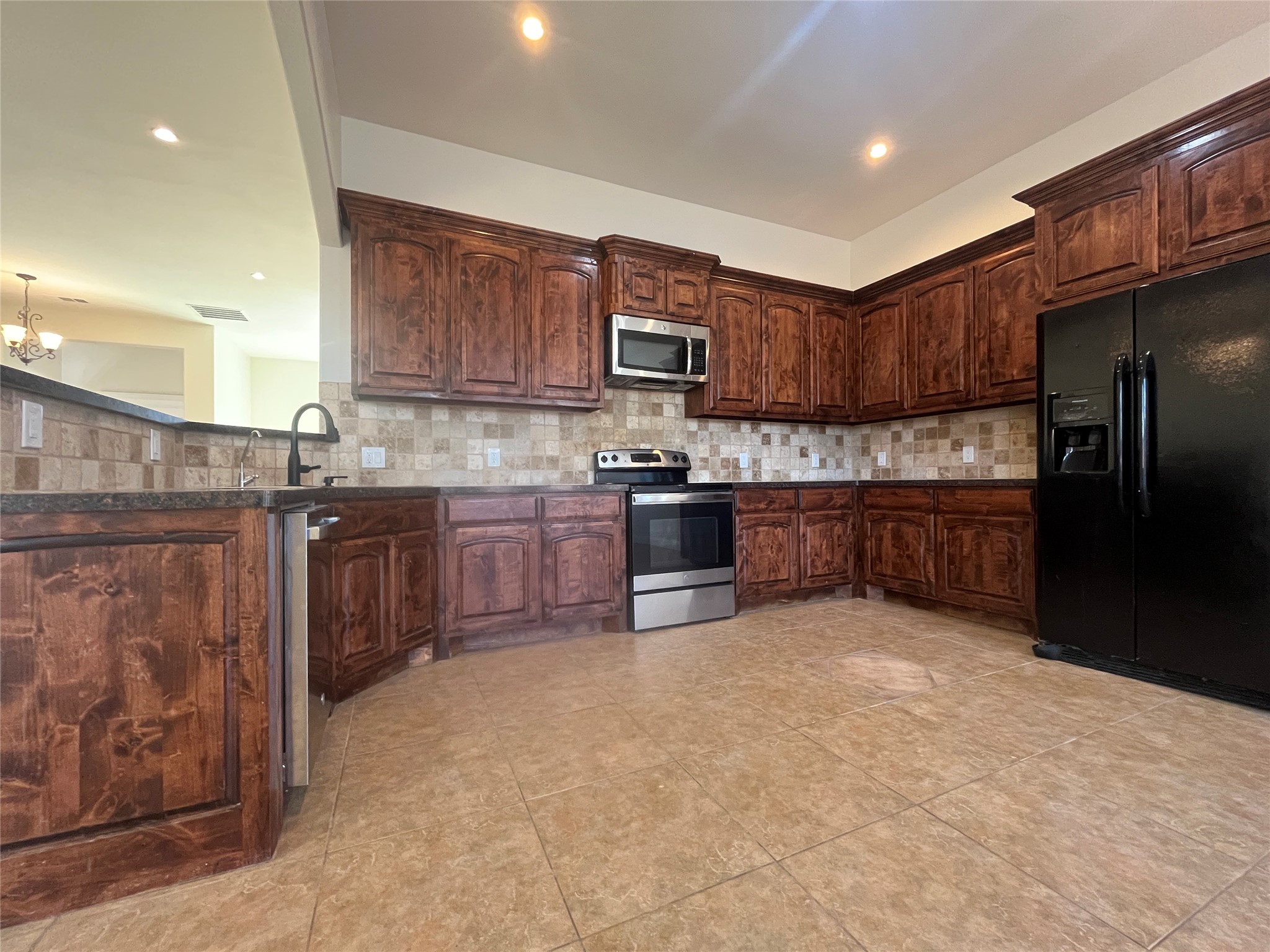5225 S Cockrell Hill Road Dallas TX 75236