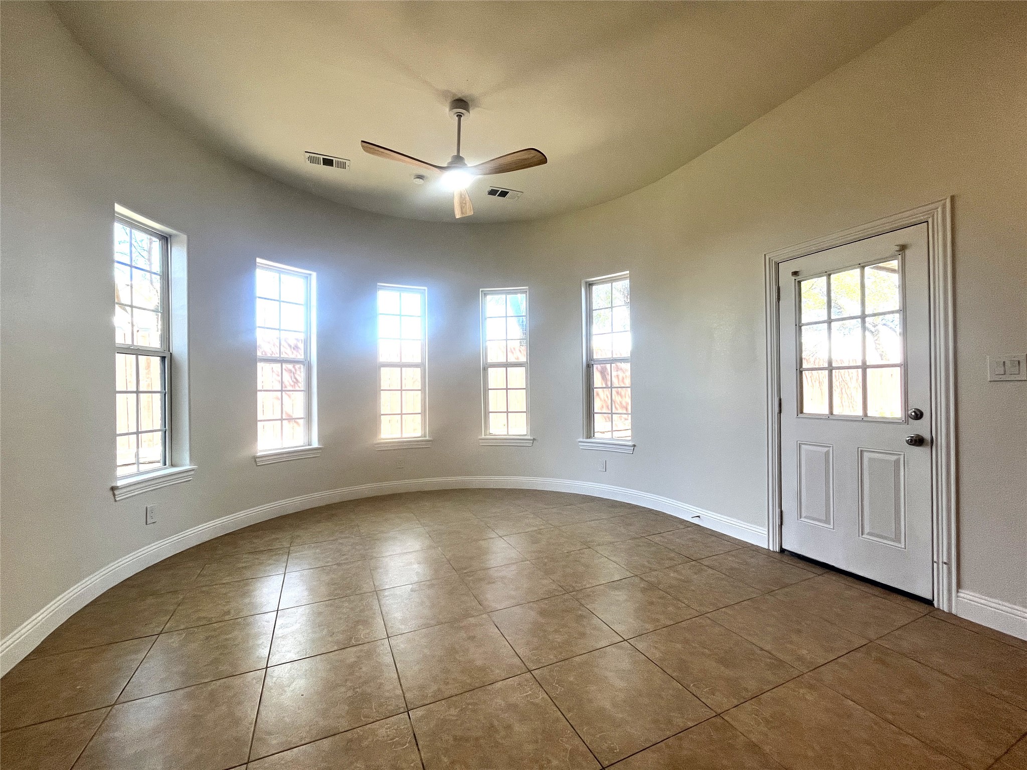 5225 S Cockrell Hill Road Dallas TX 75236