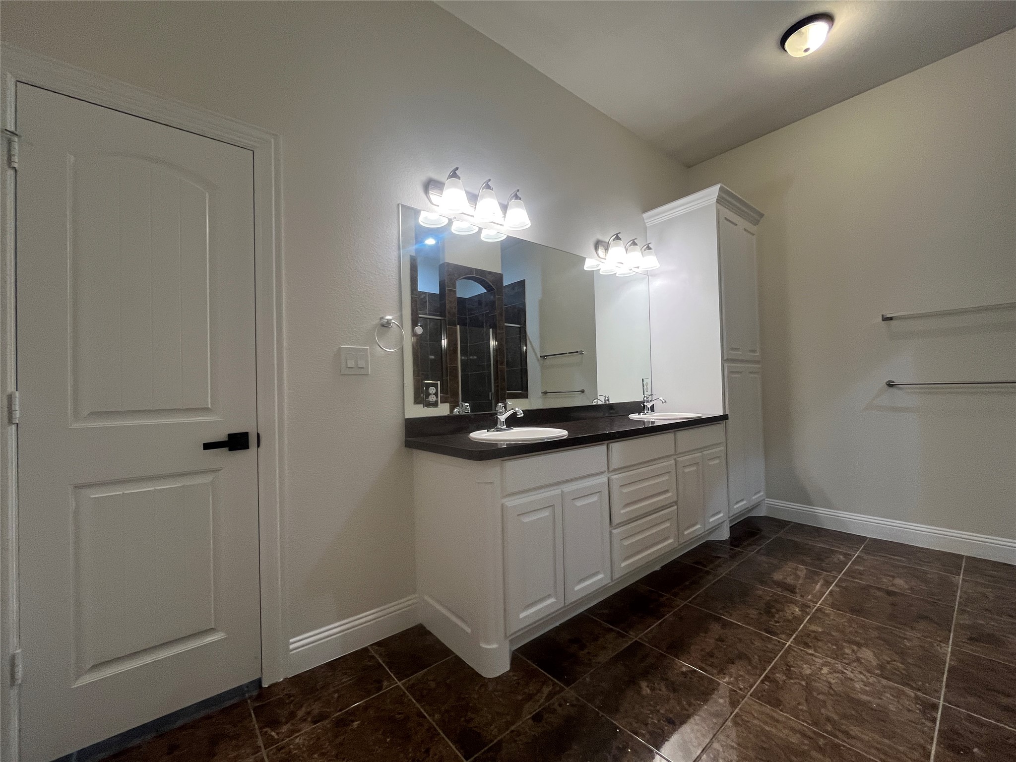 5225 S Cockrell Hill Road Dallas TX 75236