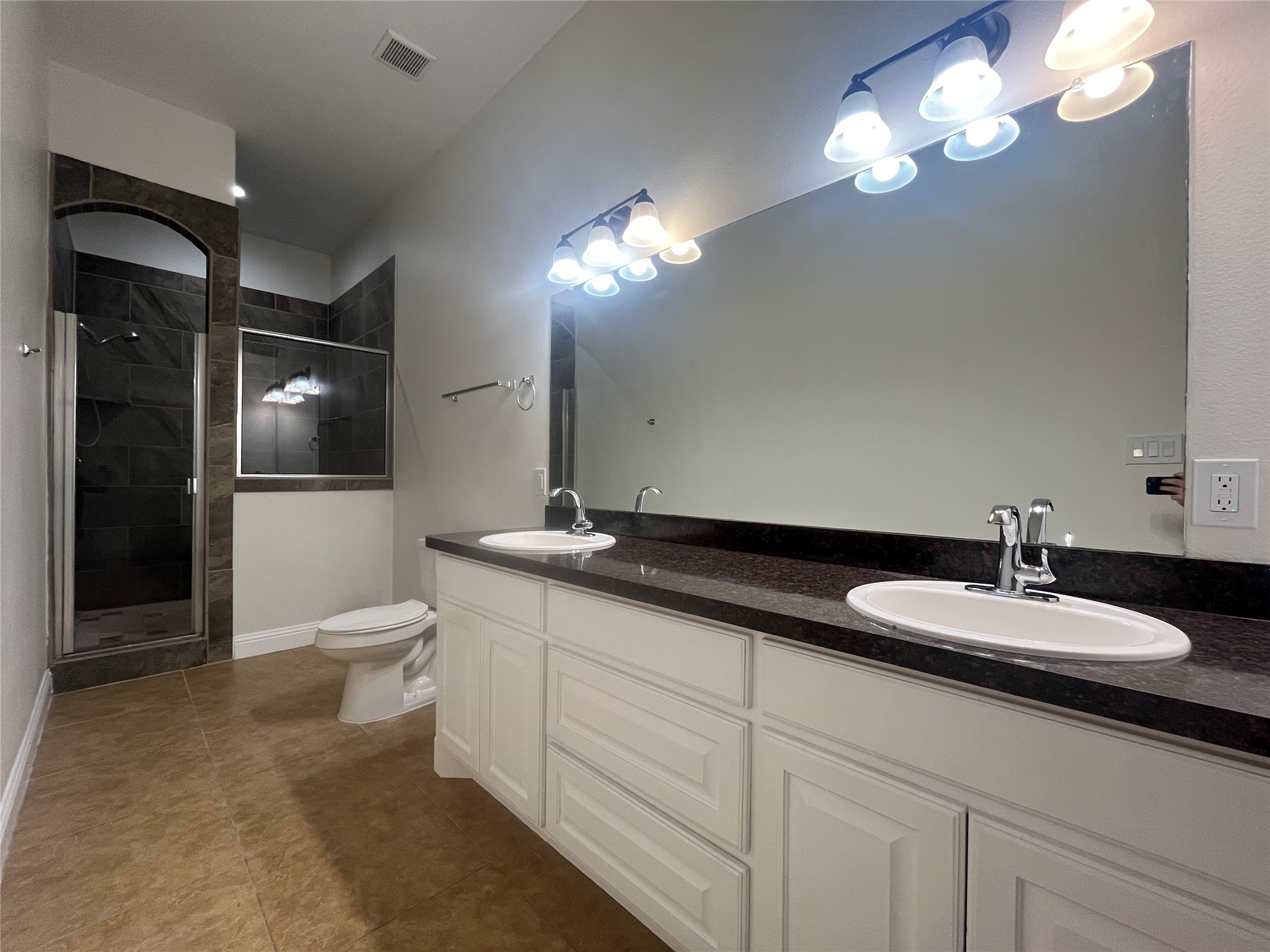 5225 S Cockrell Hill Road Dallas TX 75236