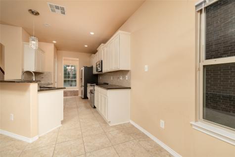 1009 Cheyenne Drive Aubrey TX 76227