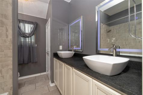 1009 Cheyenne Drive Aubrey TX 76227
