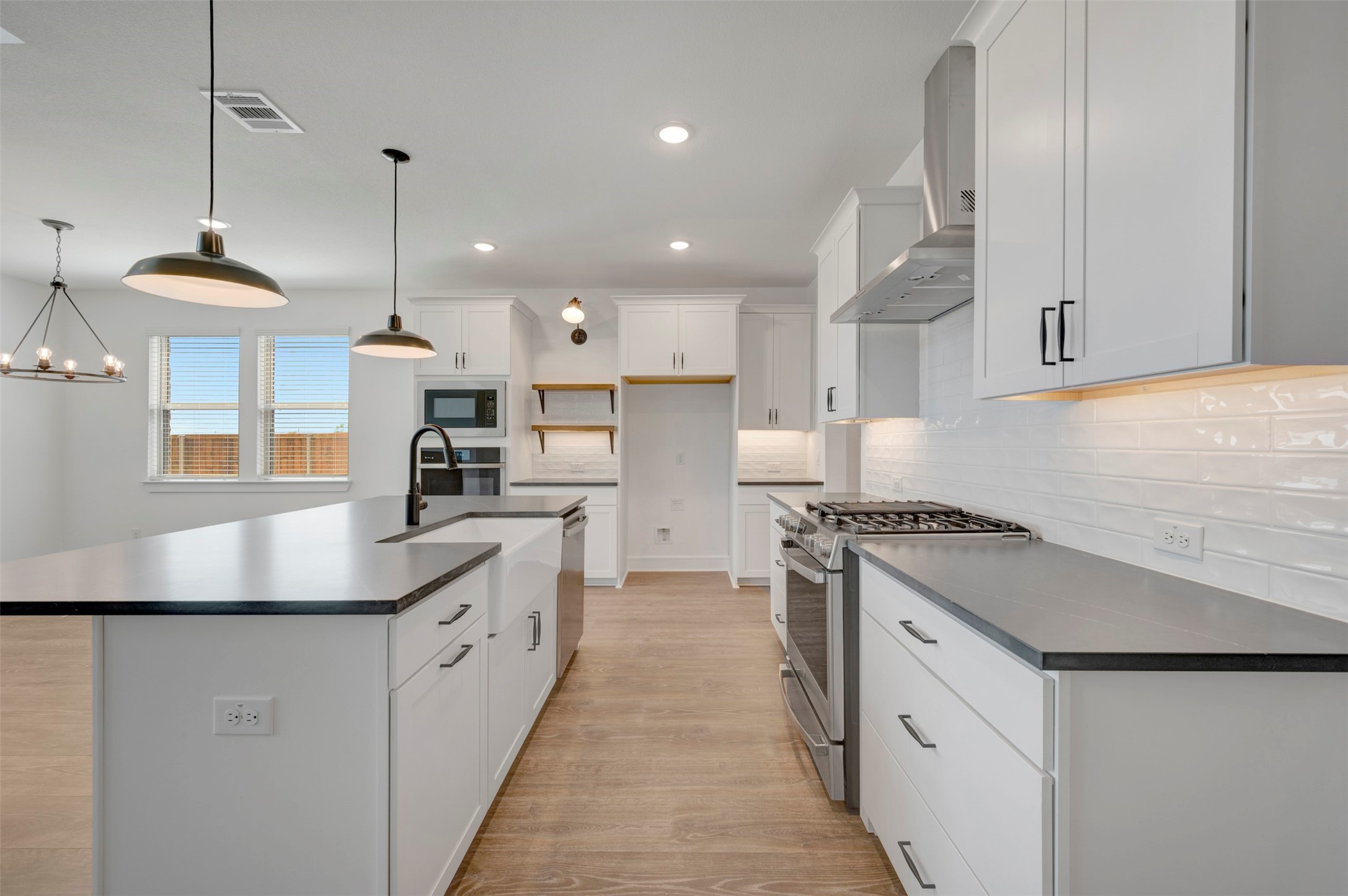 1011 Candlewyck Drive Justin TX 76247