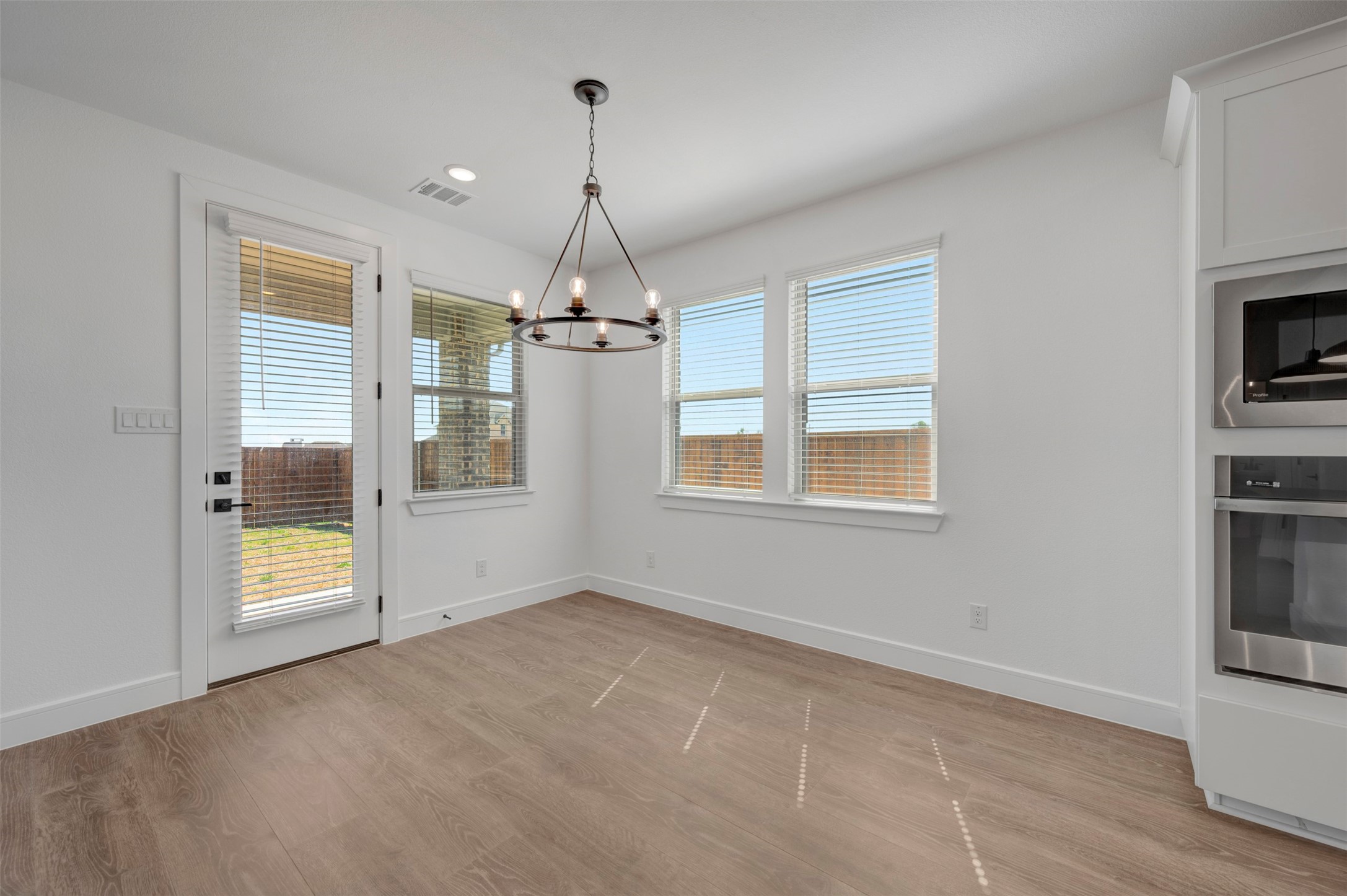 1011 Candlewyck Drive Justin TX 76247