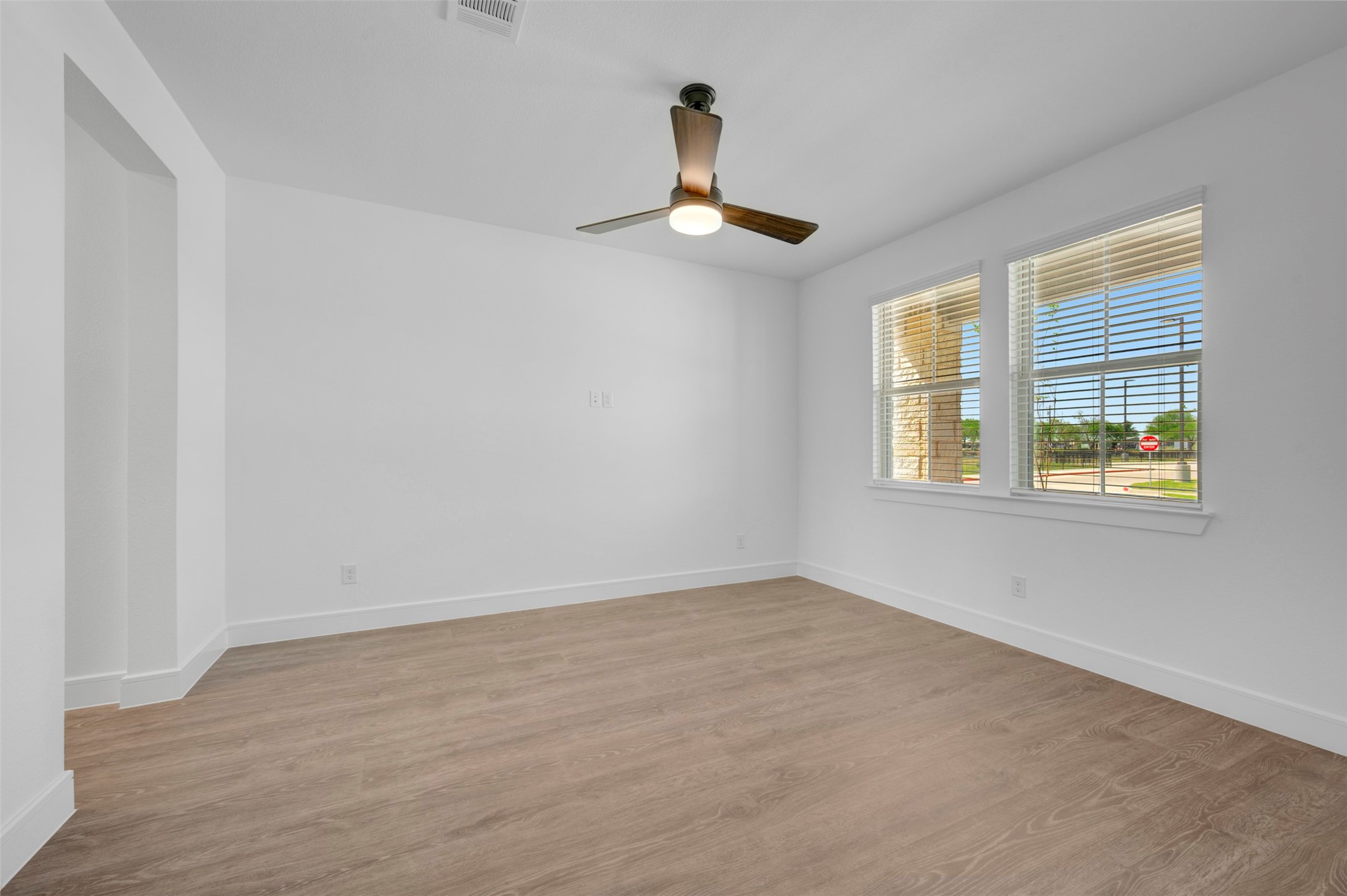1011 Candlewyck Drive Justin TX 76247