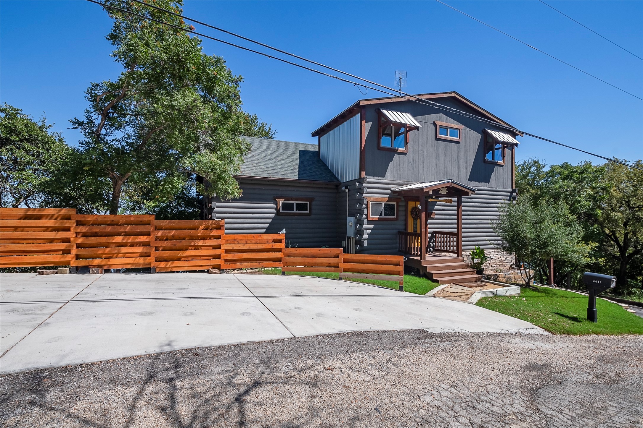 4411 Lakeshore Drive Granbury TX 76048