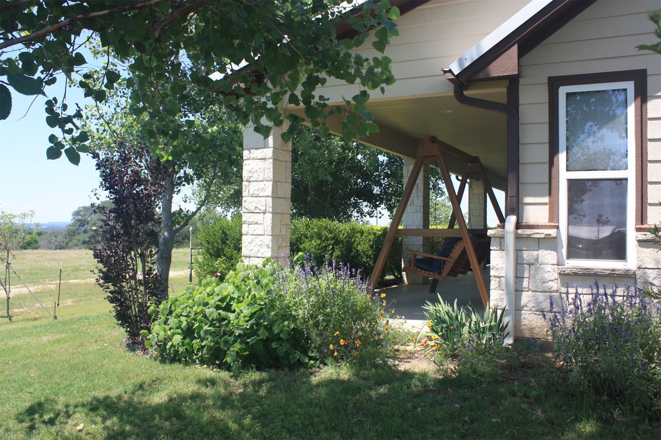 1085 County Road 407 Glen Rose TX 76043