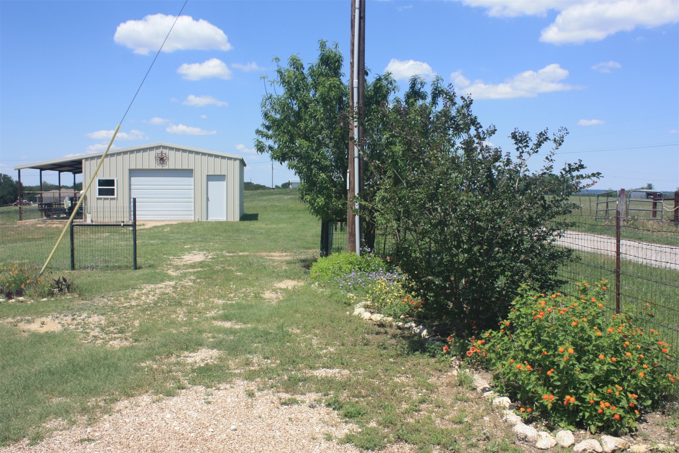 1085 County Road 407 Glen Rose TX 76043