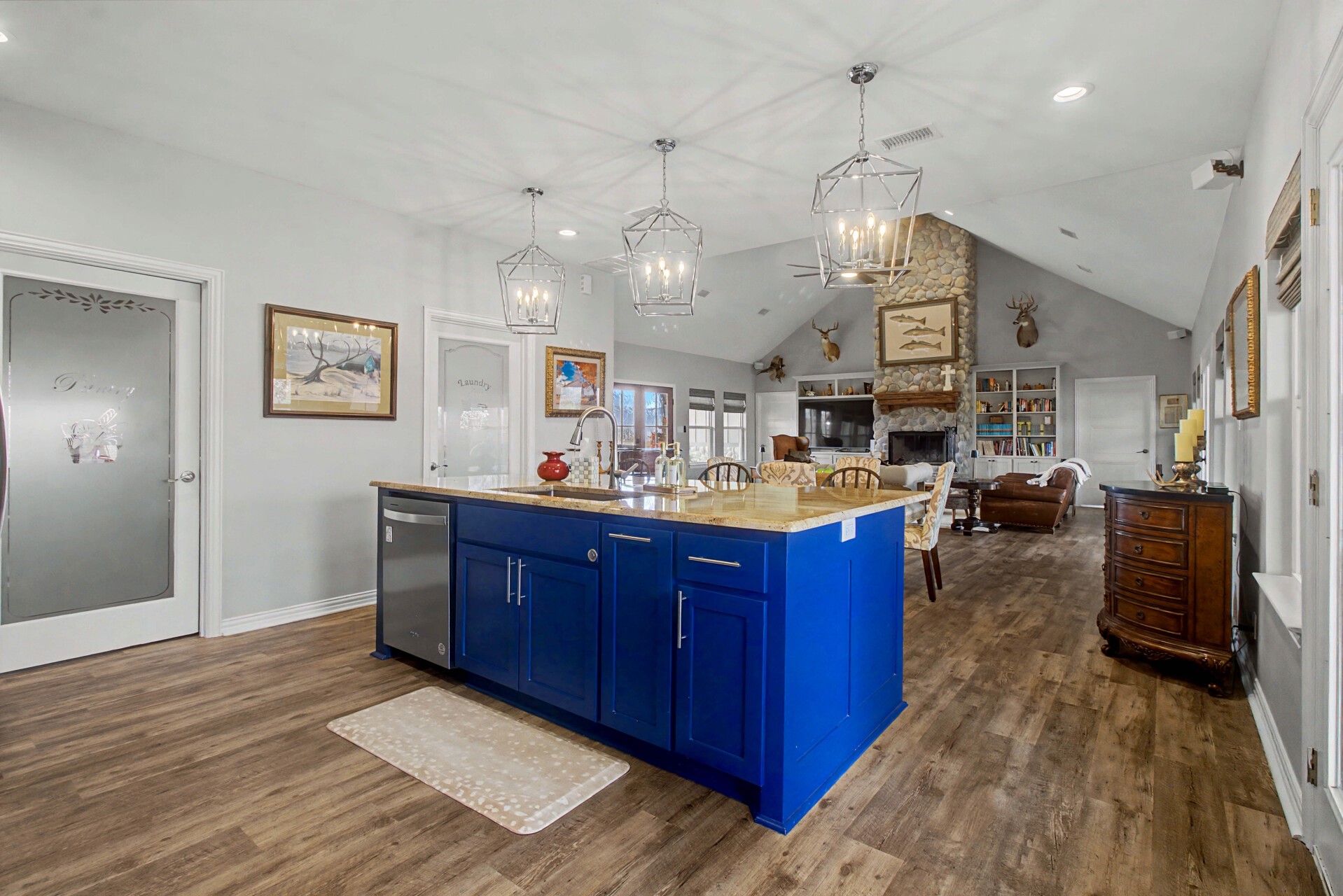 9748 County Road 1200 Athens TX 75751