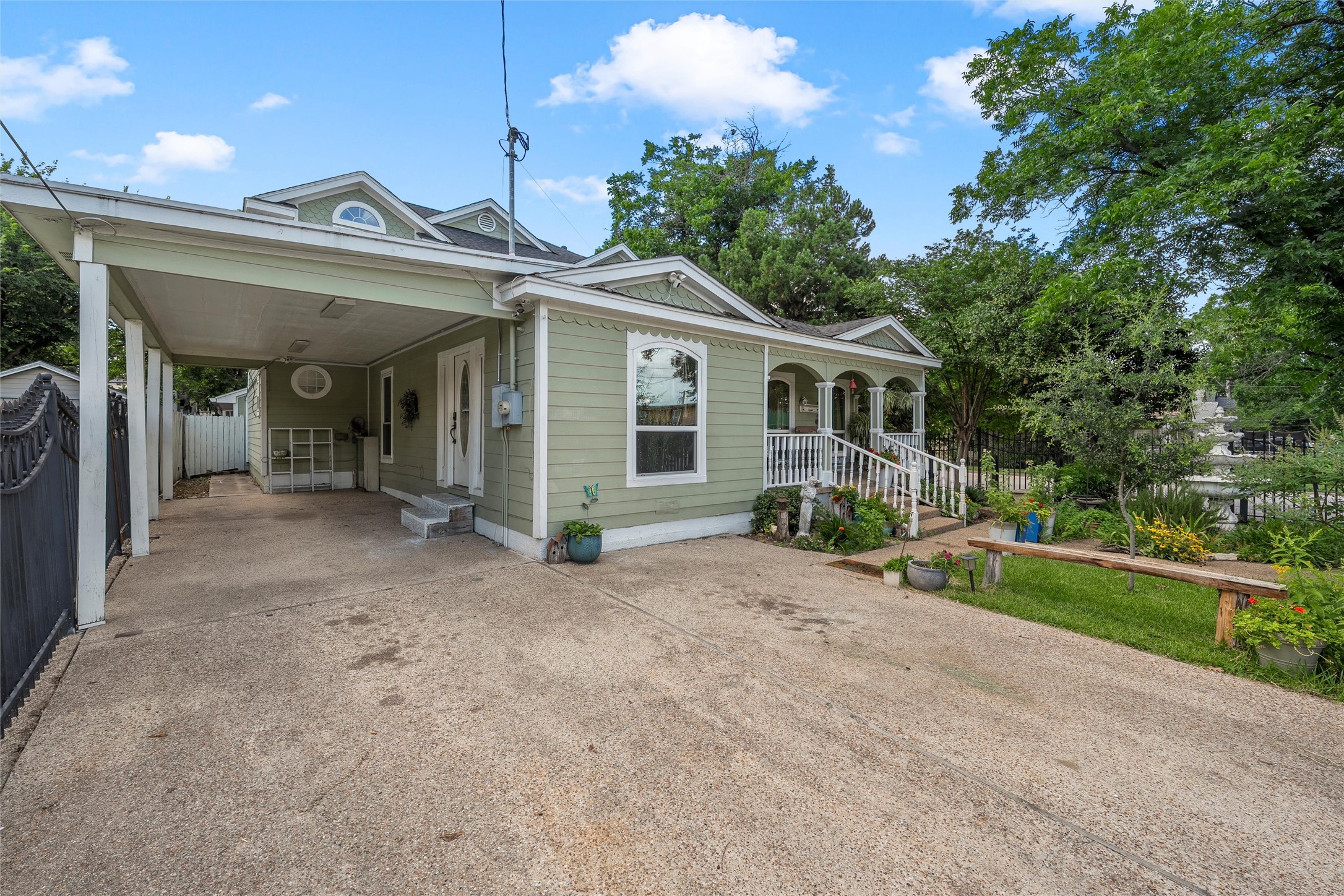 1701 Baylor Avenue Waco TX 76706