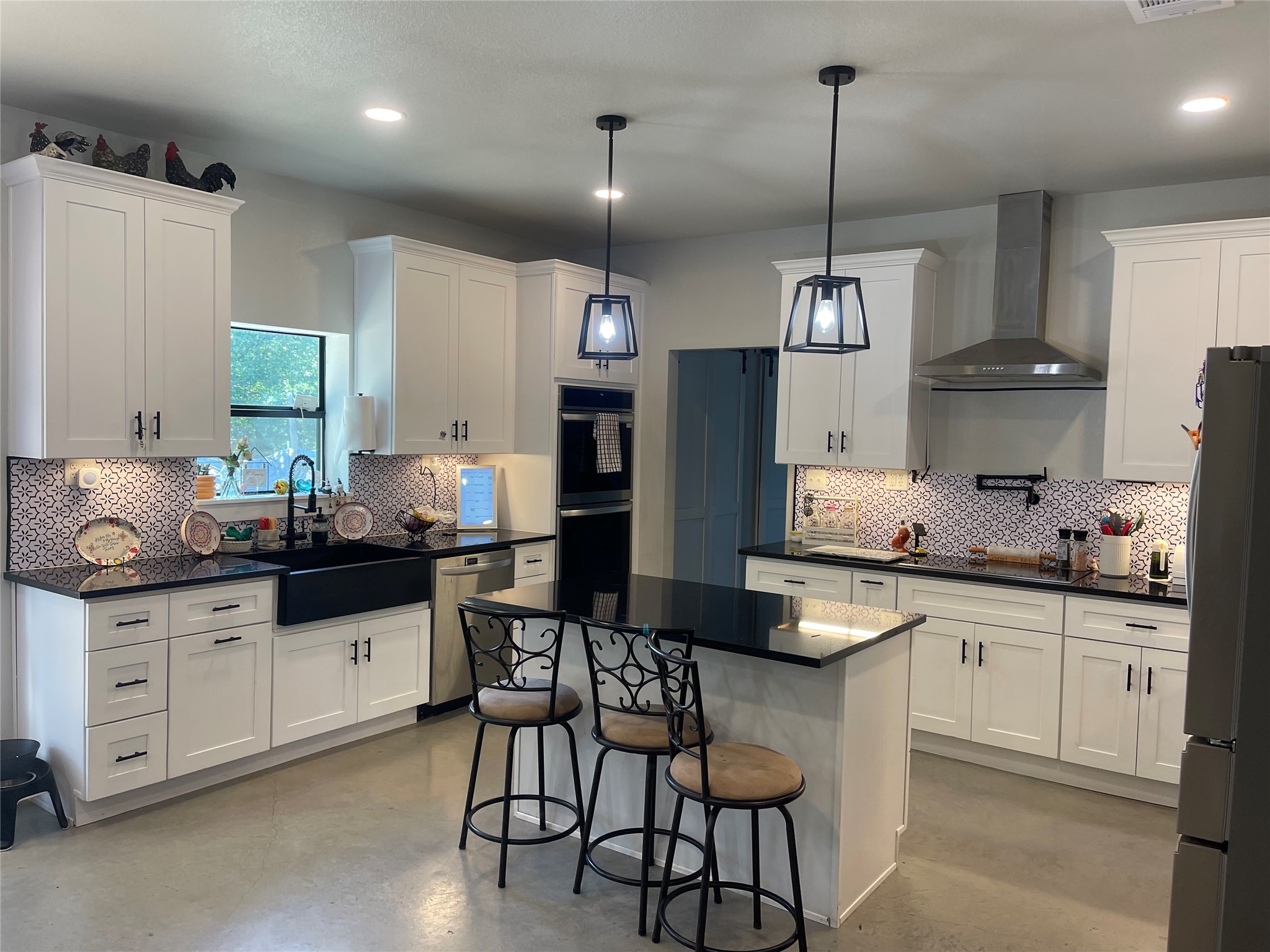 342 County Road 3851 Poolville TX 76487