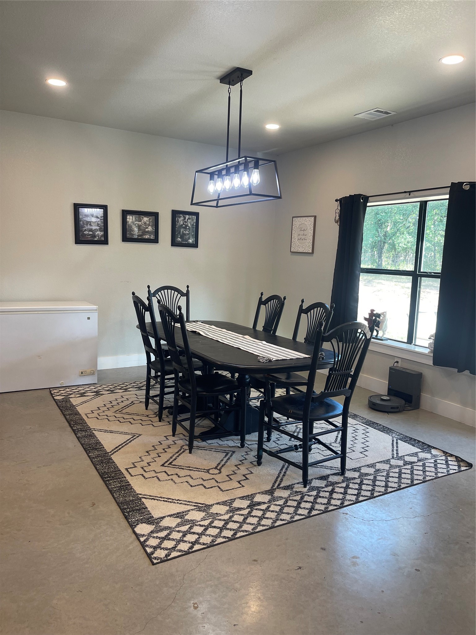 342 County Road 3851 Poolville TX 76487