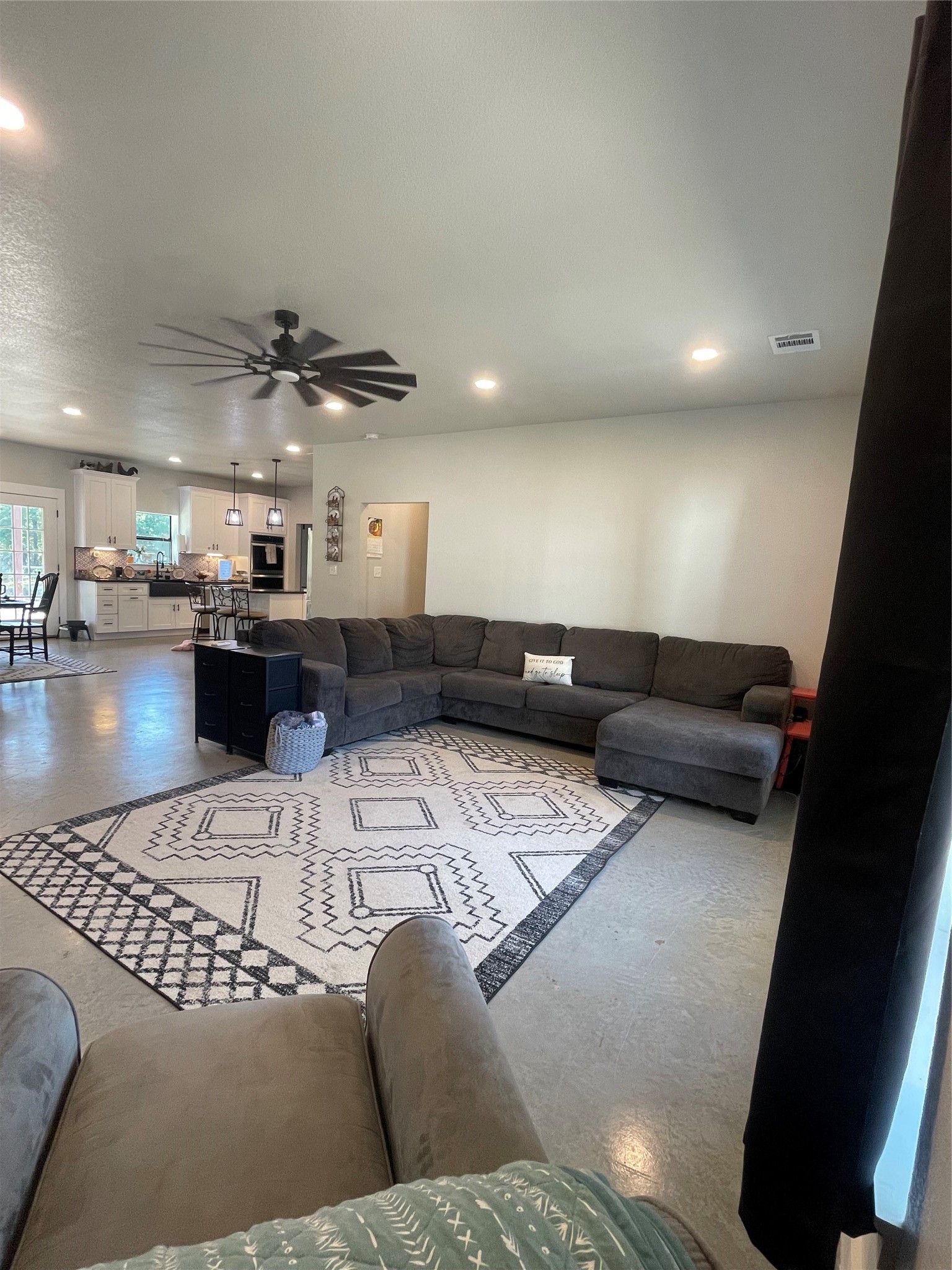 342 County Road 3851 Poolville TX 76487