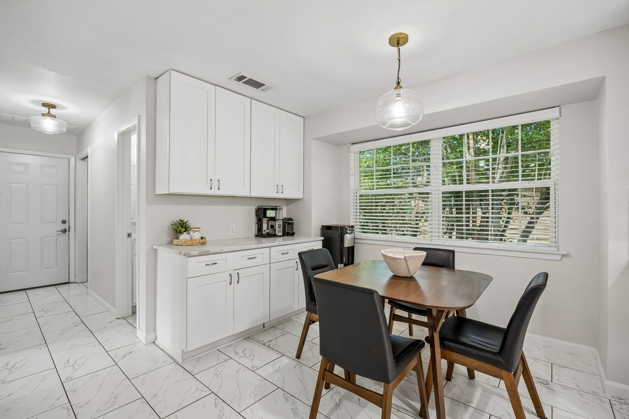 3234 Grantwood Drive Dallas TX 75229