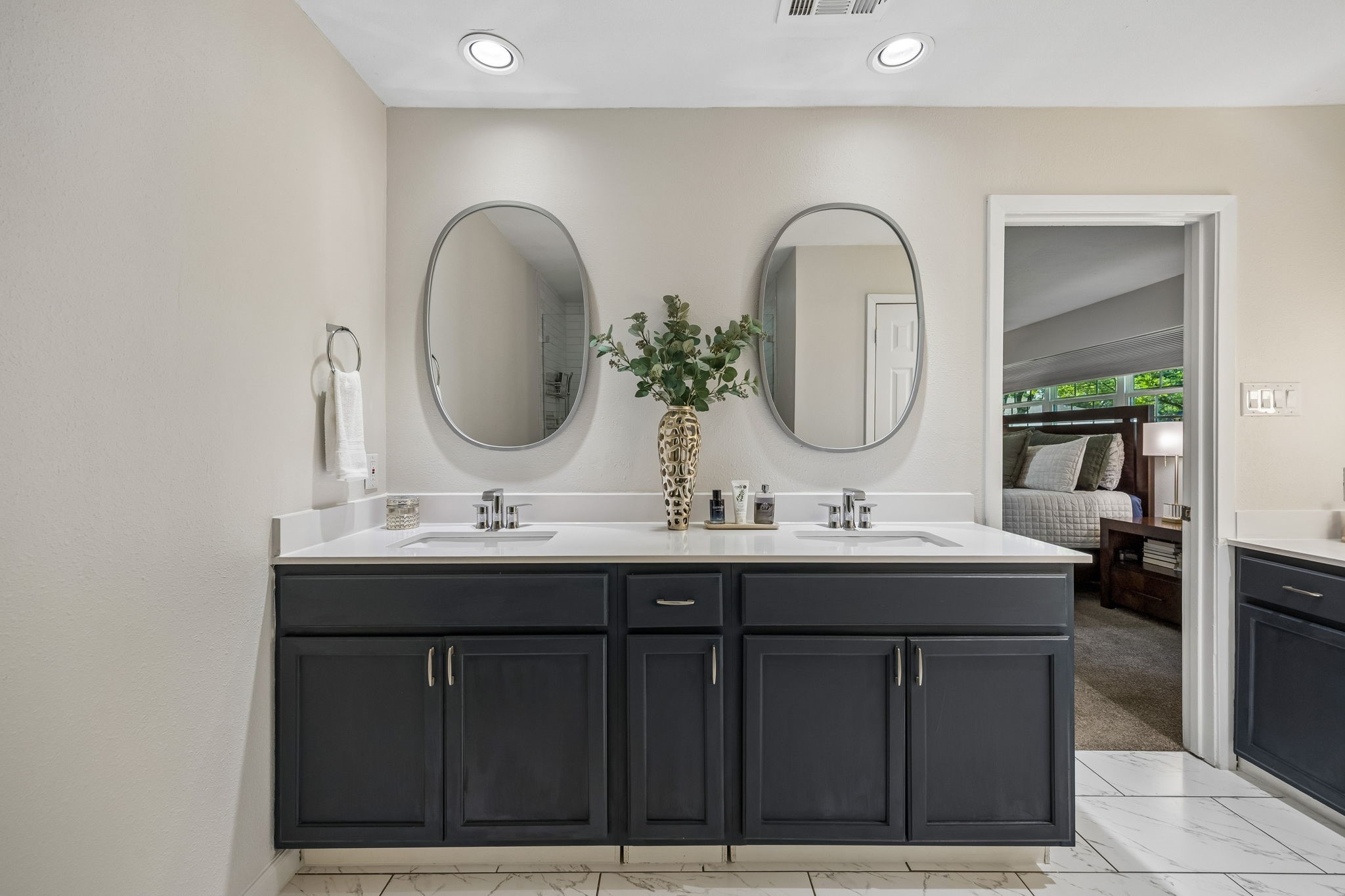 3234 Grantwood Drive Dallas TX 75229