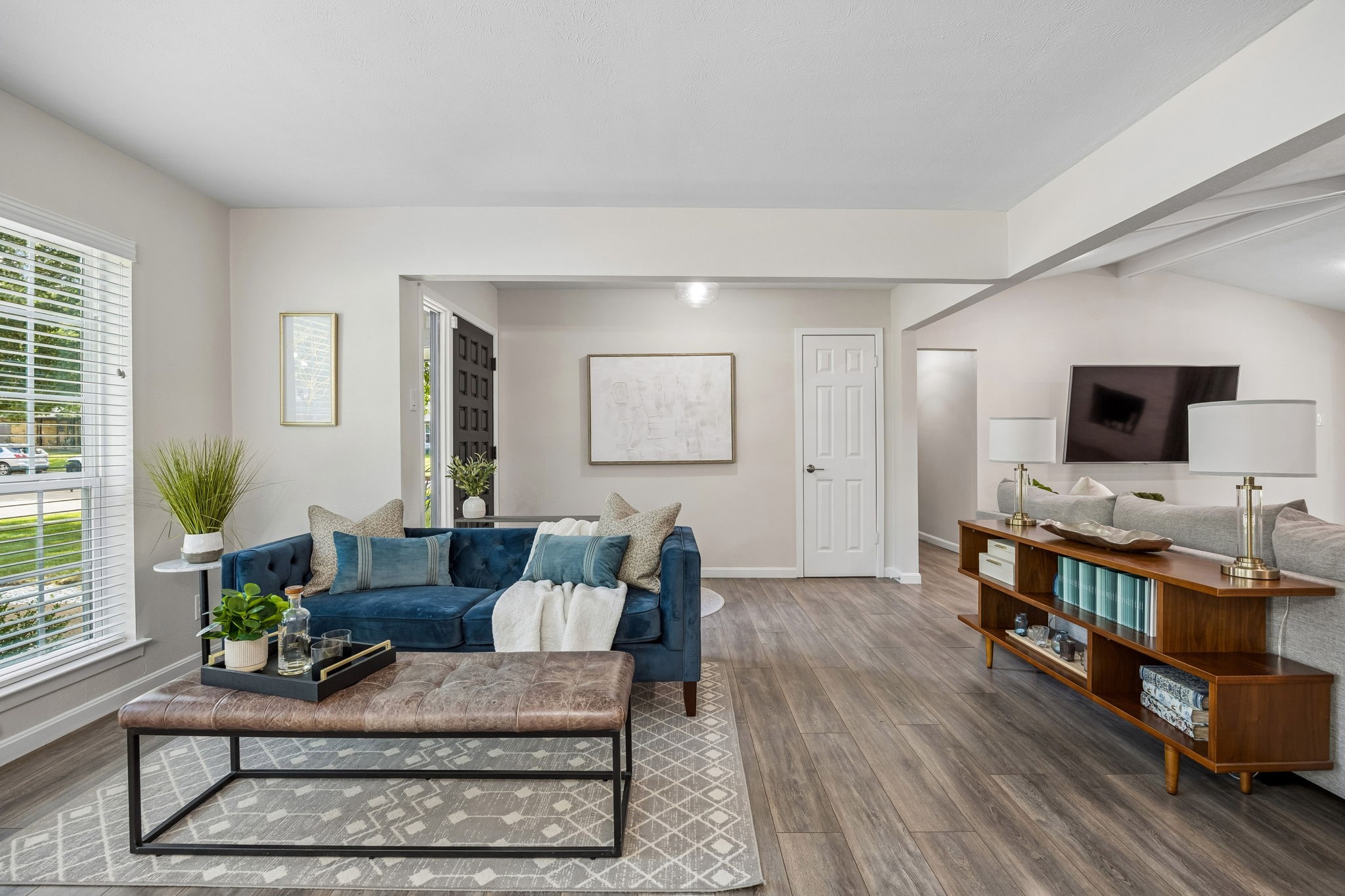 3234 Grantwood Drive Dallas TX 75229