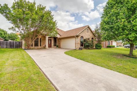5029 Roundtree Court Haltom City TX 76137