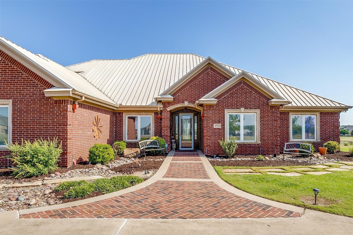 4928 Wind Hill Court W Fort Worth TX 76179