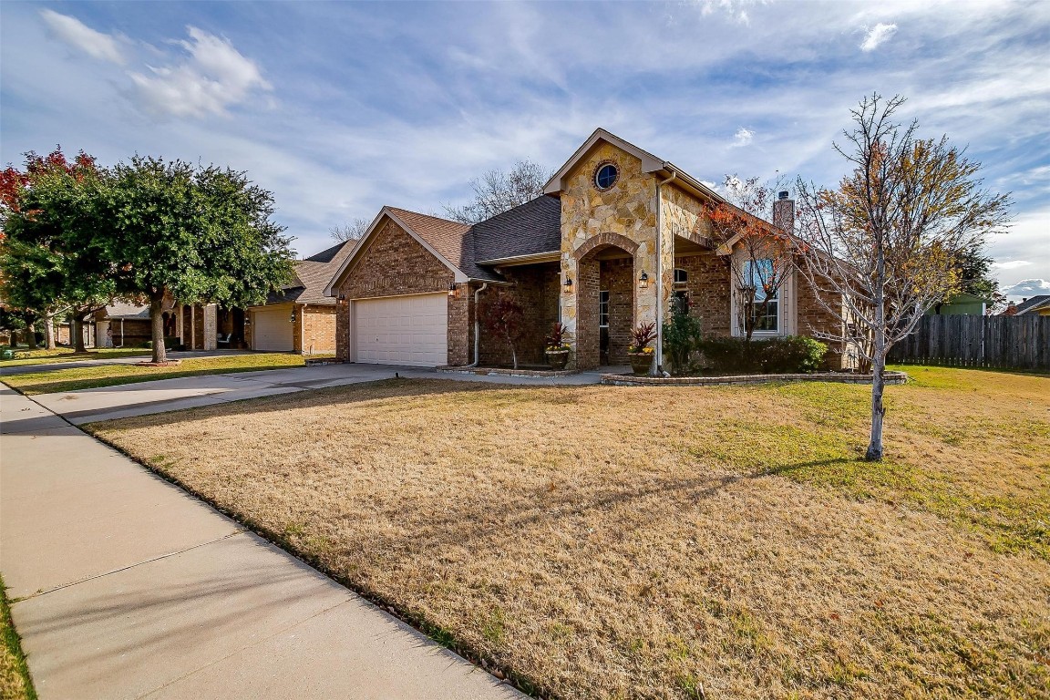 741 Willow Wood Drive Saginaw TX 76179