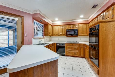 4307 Waycross Drive Arlington TX 76016