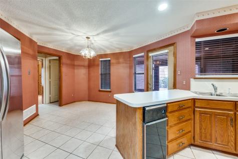 4307 Waycross Drive Arlington TX 76016