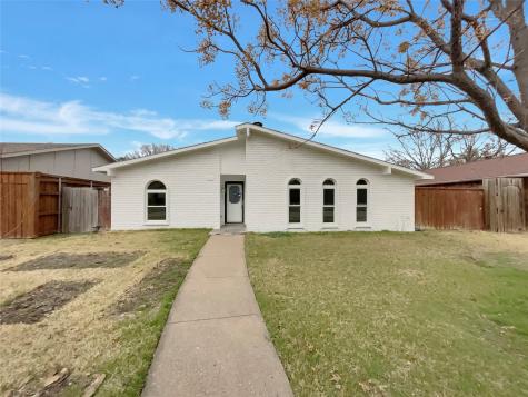 1321 Paris Drive Garland TX 75040