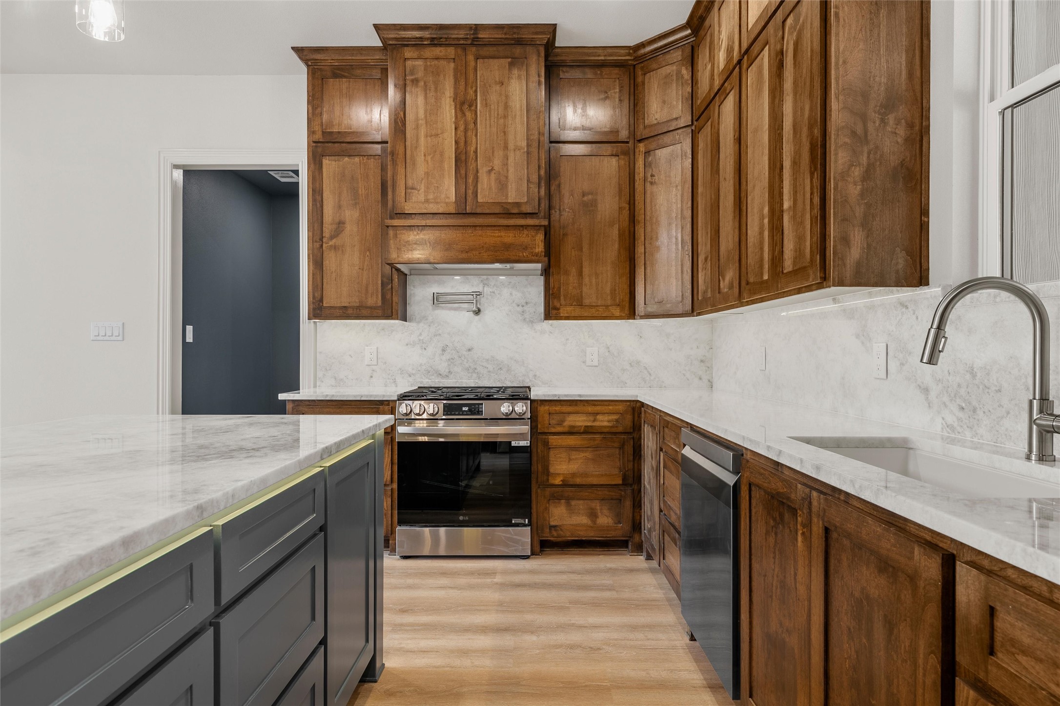 127 Canyon Ridge Drive Waco TX 76705
